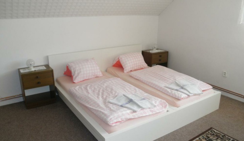 Penzion u Lukáčů Bělá pod Pradědem - Dvoulůžkový pokoj, Čtyřlůžkový apartmán, Třílůžkový apartmán